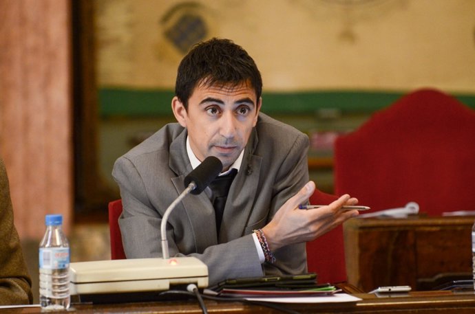El concejal de Unión Progreso y Democracia en el Ayuntamiento de Murcia en Pleno