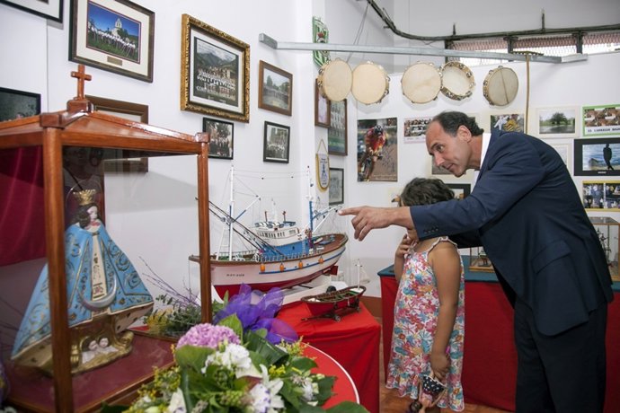 El presidente de Cantabria, Ignacio Diego, en la Casa de Cantabria en Canarias