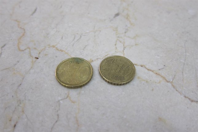 Imagen de unas monedas de cruces
