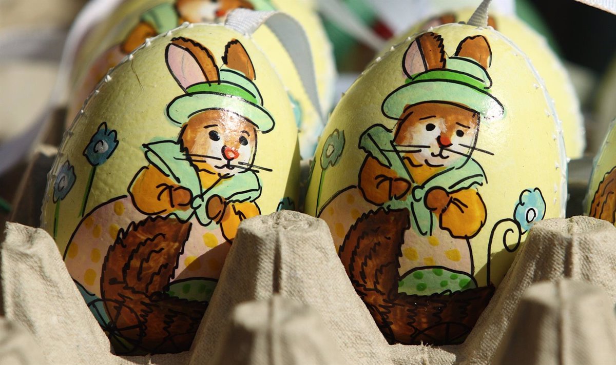 Por qué se regalan huevos el Domingo de Pascua