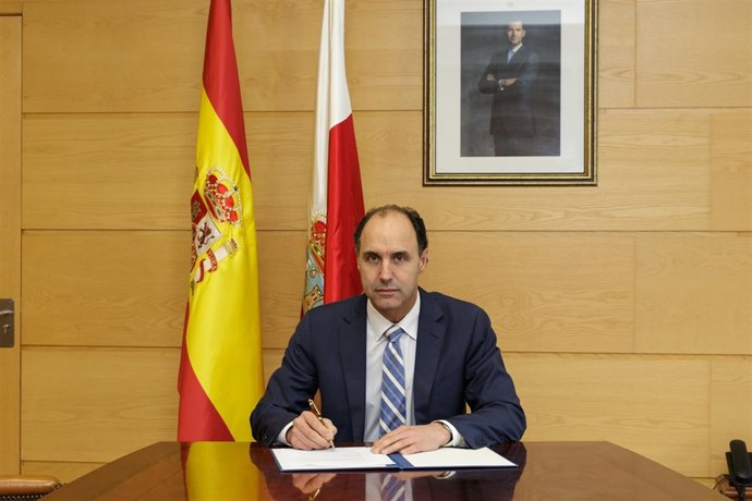El presidente de Cantabria, Ignacio Diego