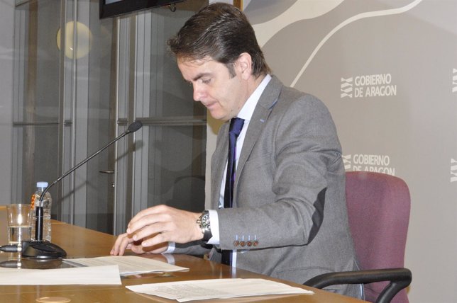 El portavoz del Gobierno de Aragón, Roberto Bermúdez de Castro.