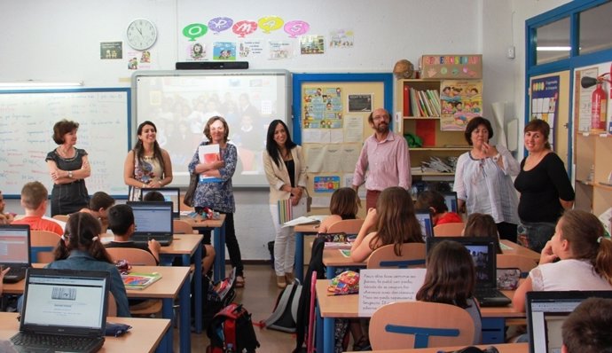 Estudiantes colegio bilingüe Málaga educación niños escuela profesorado