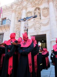 Valladolid recibe al Cristo de la Luz
