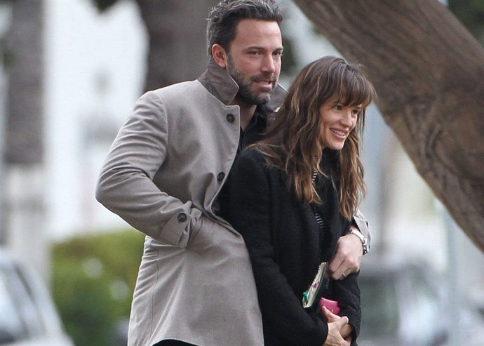 Ben Affleck y Jennifer Garner paseando por las calles de Los AngelesBrentwood, 2