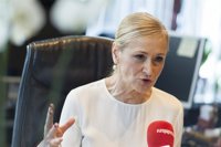 Cifuentes congelará los salarios al Gobierno y diputados