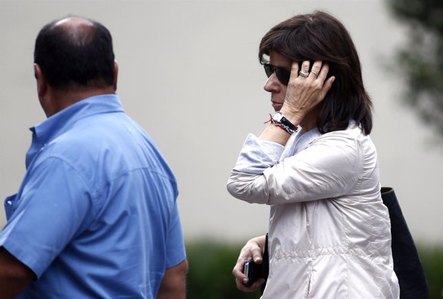 Sandra Nisman, sister of late Argentine prosecutor Alberto Nisman, leaves his bu