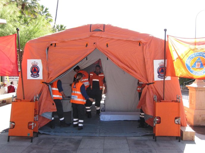 Hospital De Campaña De Protección Civil Instalado Con Motivo Del Bando 