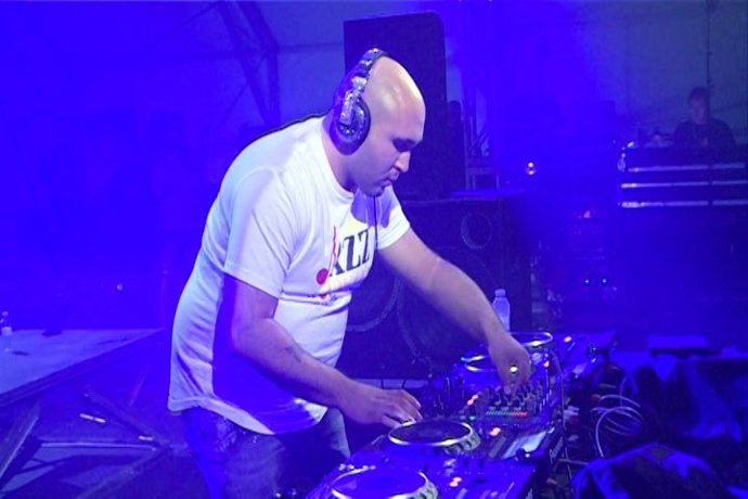 Kiko Rivera se estrena como locutor de radio online