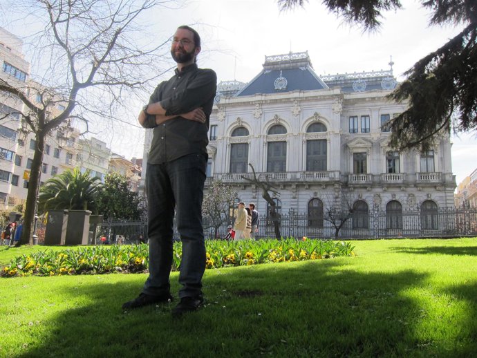 Candidatura de Podemos a las Autonómicas. Emilio León.