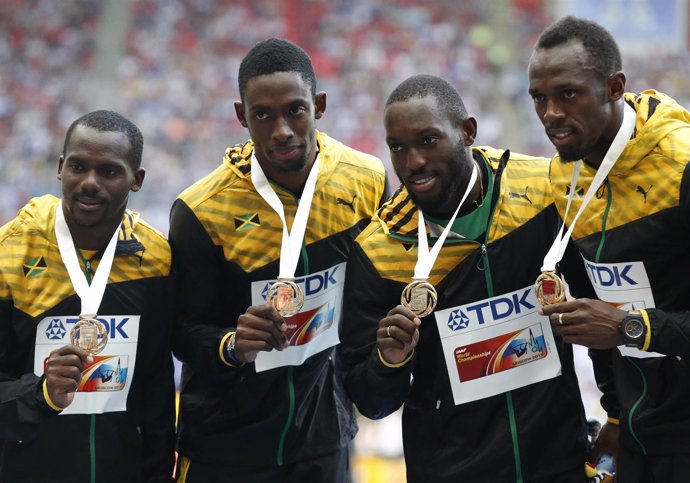Jamaica reina en la velocidad y Usain Bolt supera a Carl Lewis