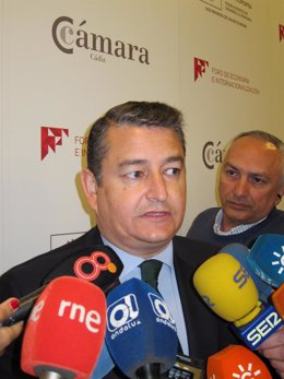 Sanz en declaraciones a los medios en Cádiz