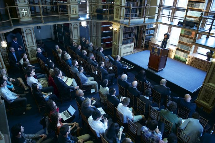 ANA BOTÍN EN LA UNIVERSIDAD GEORGETOWN
