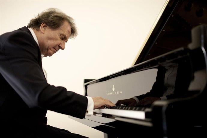 El pianista austríaco Rudolf Buchbinder
