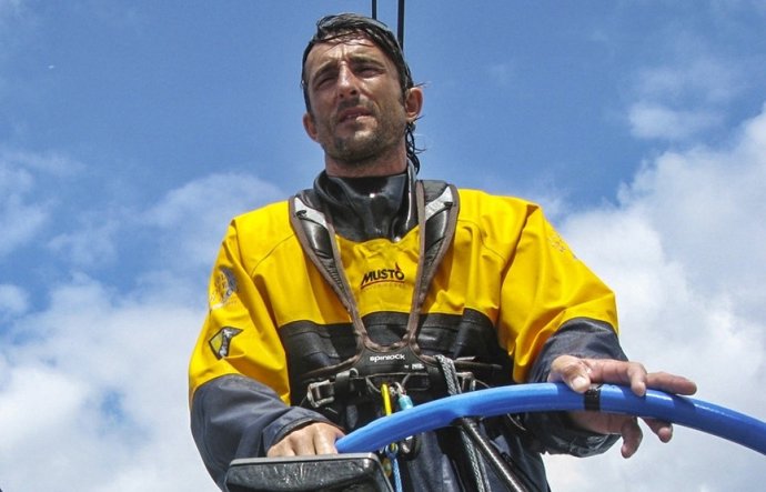 Javier de la Plaza a bordo del Telefónica Negro en la VOR 2008-09