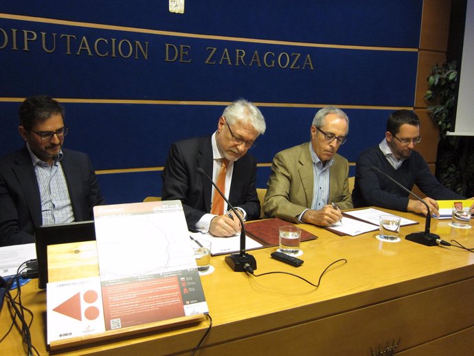 Firma del convenio entre el Consorcio Camino del Cid e IMBA España