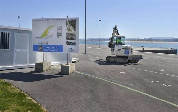 Obras acondicionamiento explanada Gamazo 