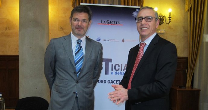 Catalá (I) con el director de La Gaceta
