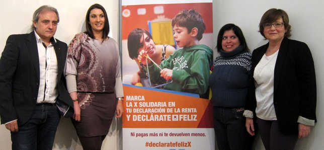 Presentación de la campaña en favor de la 'X'  Solidaria en la Declaración 