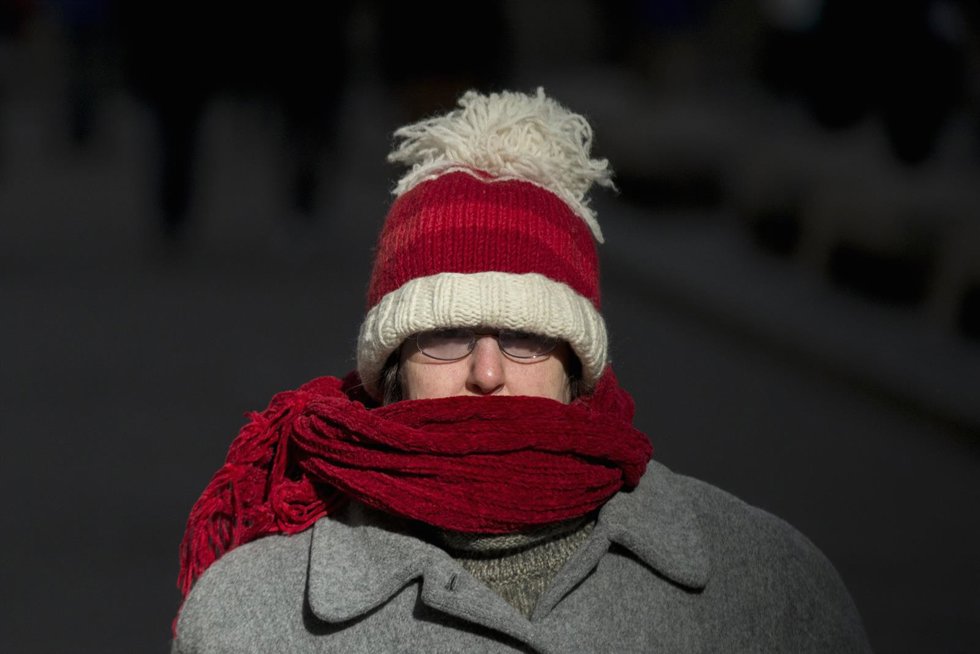 Frío, friolera, abrigo, gorro, bufanda