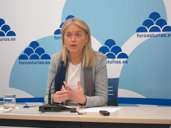 La presidenta de Foro y candidat al Principado, Cristina Coto.