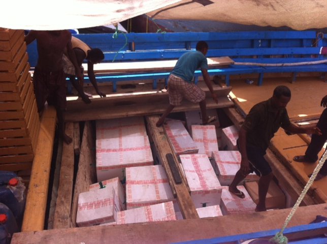 Suministros medicos Aden MSF.JPG