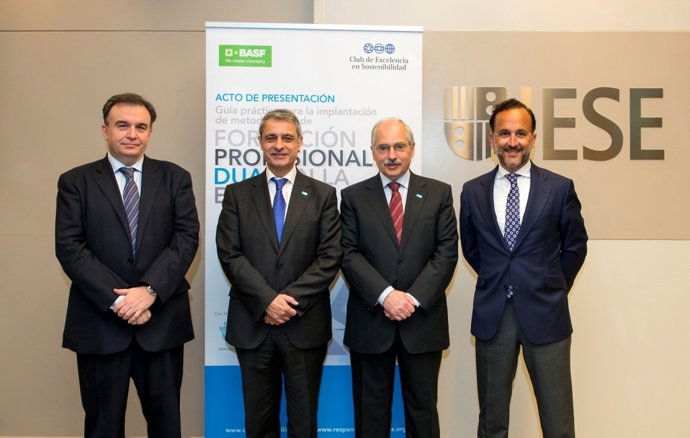 Se dobla el número de alumnos de FP dual en España en un año