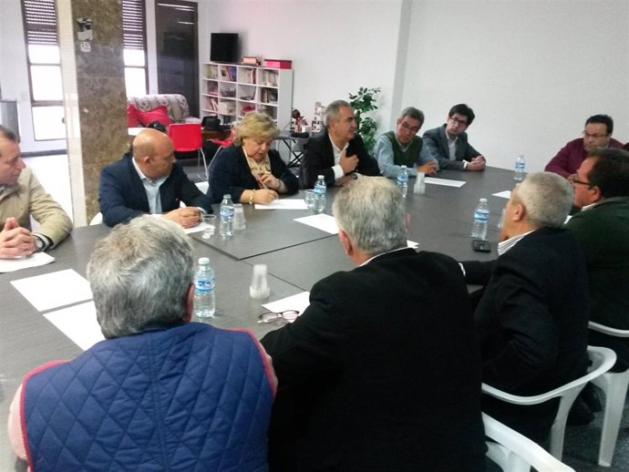 Reunión con sindicatos y oreganizaciones agrarias de Cieza