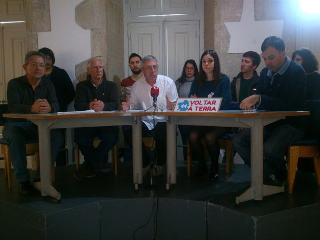 Impulsores de 'Voltar á terra'