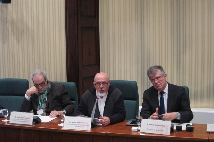 A.Soy, J.Huguet y M.Alonso en la comparecencia de Spanair