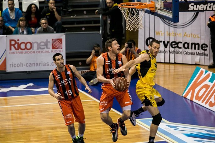 Causeur en el Laboral Kutxa - Iberostar Tenerife