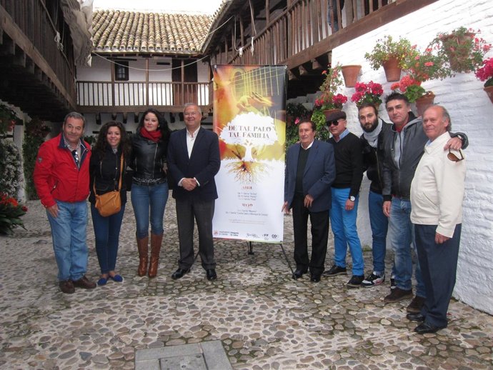 Presentación del ciclo 'De tal palo, tal familia'