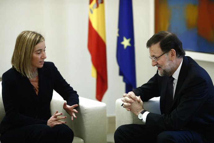 Mariano Rajoy con Federica Mogherini