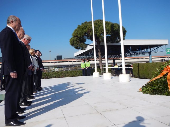 Autoridades de España, Alemania y Francia homenajean las víctimas del avión