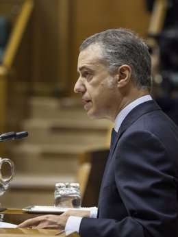 Iñigo Urkullu en el Parlamento vasco