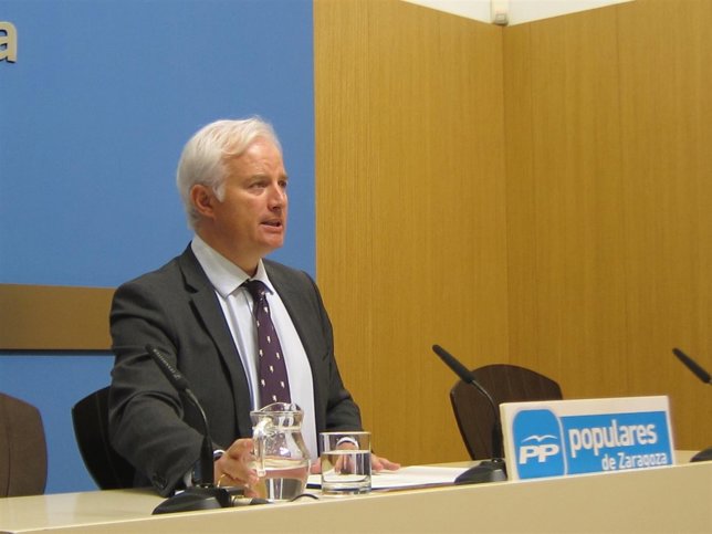 El portavoz del PP en el Ayuntamiento de Zaragoza,  Eloy Suárez