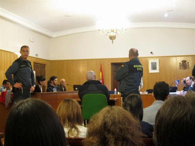 El padre de la víctima, durante su declaración en la Audiencia de Valladolid. 