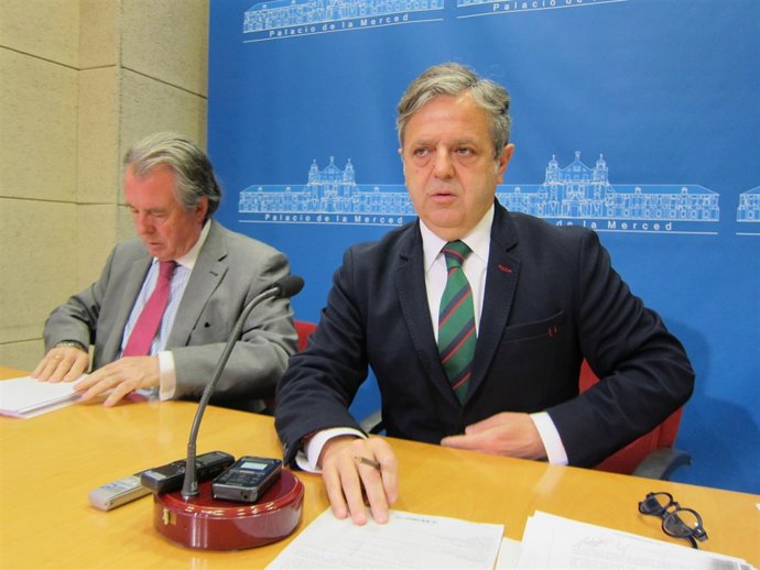 Gutiérrez y Fuentes (dcha.) en la rueda de prensa