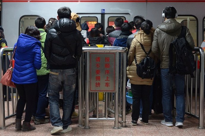 Pasajeros chinos de metro