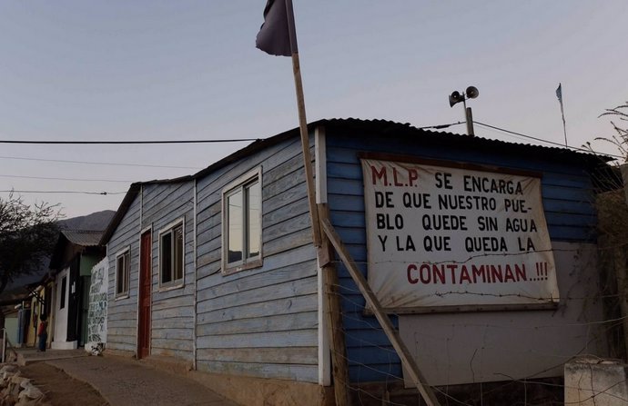 El pueblo Caimanes, en Chile, lucha por el agua