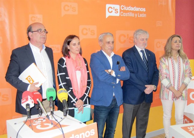 Los cinco primeros puestos de la lista de C's al Ayuntamiento de Valladolid