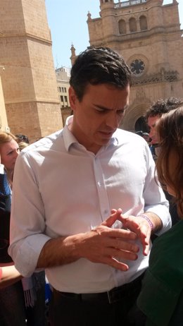 Pedro Sánchez (PSOE) en su visita a Alicante