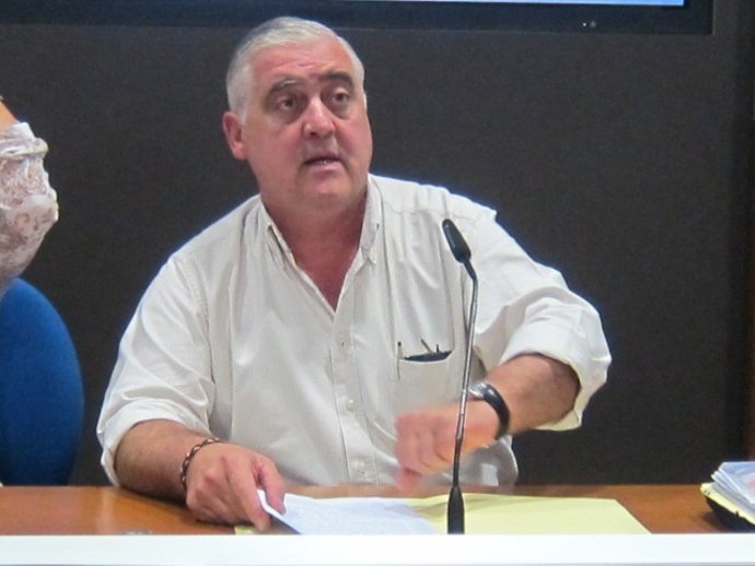 Andrés Llavona, Foro Oviedo