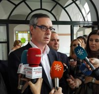 C's pide "generosidad" a PP-A y PSOE-A para un acuerdo sobre la Mesa