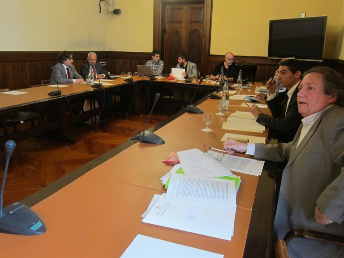 Reunión de la ponencia de la ley electoral. 