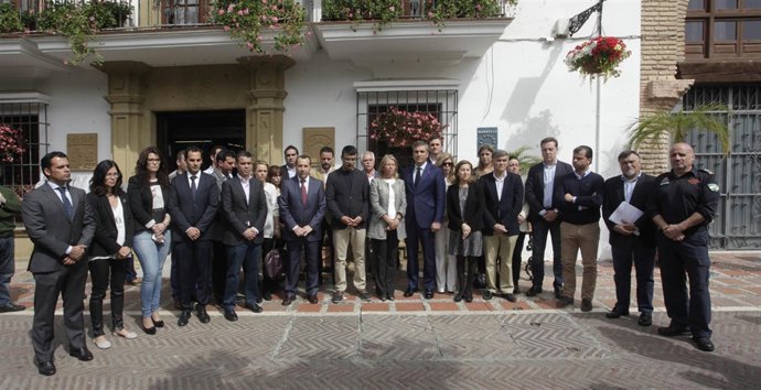 Ayuntamiento minuto de silencio por las víctimas turcas fallecidas en una playa