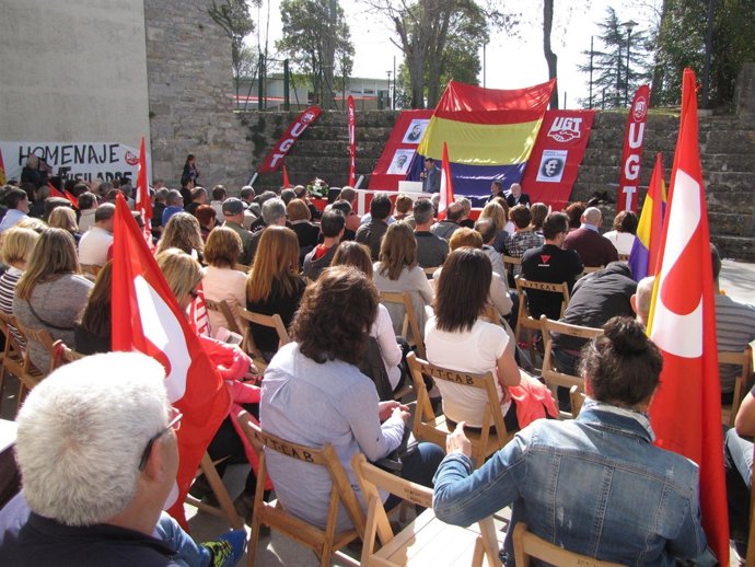 Acto de UGT en recuerdo de los fusilados en 1936.