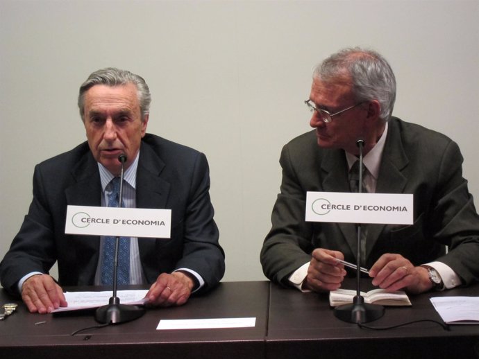 J.M.Marín Quemada (CNMC) y A.Costas (Círculo de Economía)