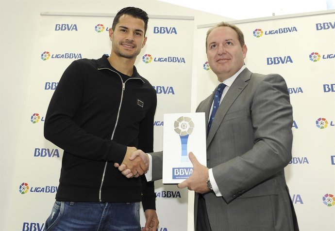 Vitolo, jugador del Sevilla elegido Mejor Jugador de Marzo