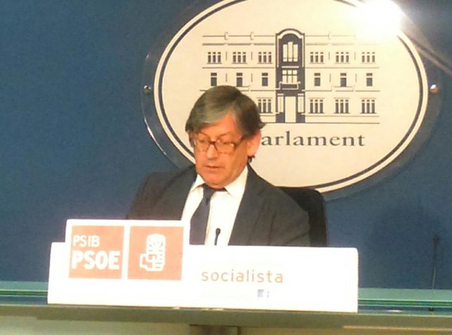 El portavoz adjunto del PSIB-PSOE, Vicenç Thomás